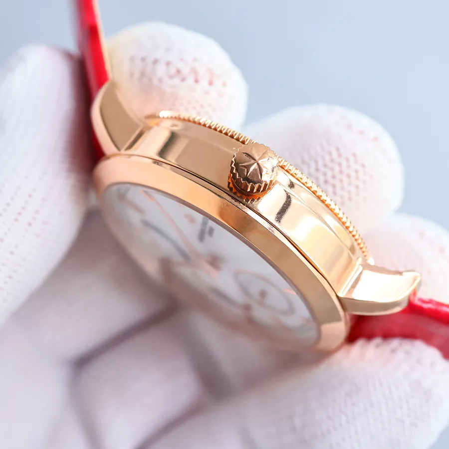 江诗丹顿传袭系列月相腕表 36mm 白金表壳