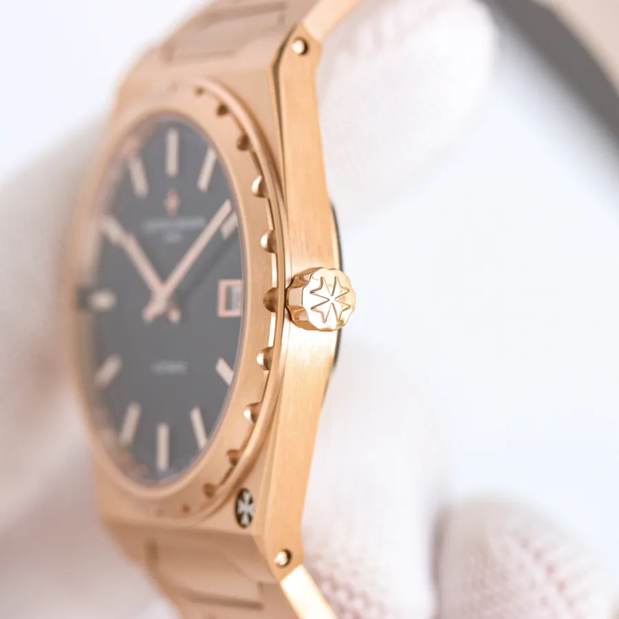 Historic Masterpieces Series Luxury Sports Watch by Jaeger LeCoultre
