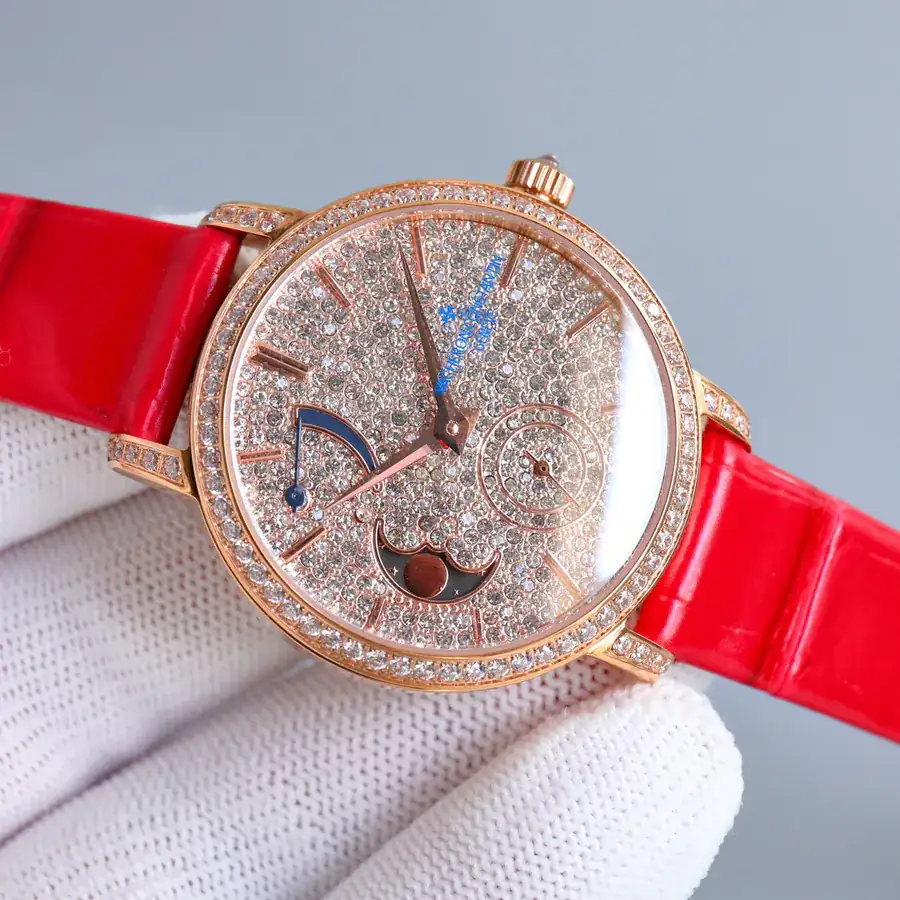 江诗丹顿传袭系列月相腕表 36mm 白金表壳