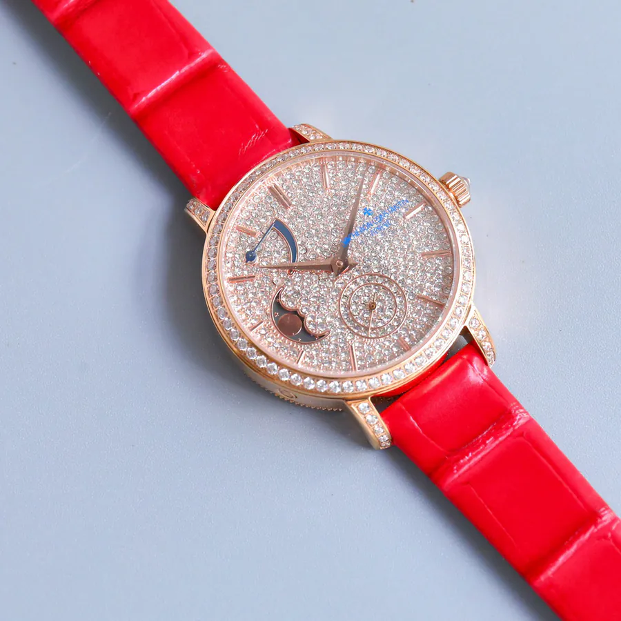 江诗丹顿传袭系列月相腕表 36mm 白金表壳