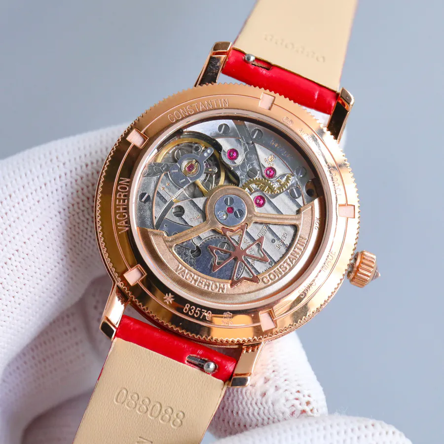 江诗丹顿传袭系列月相腕表 36mm 白金表壳