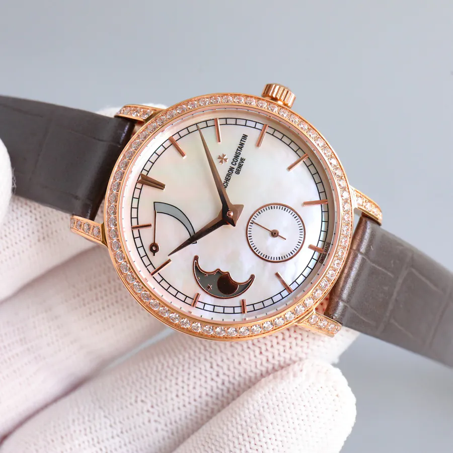 江诗丹顿传袭系列月相腕表 36毫米白金表壳