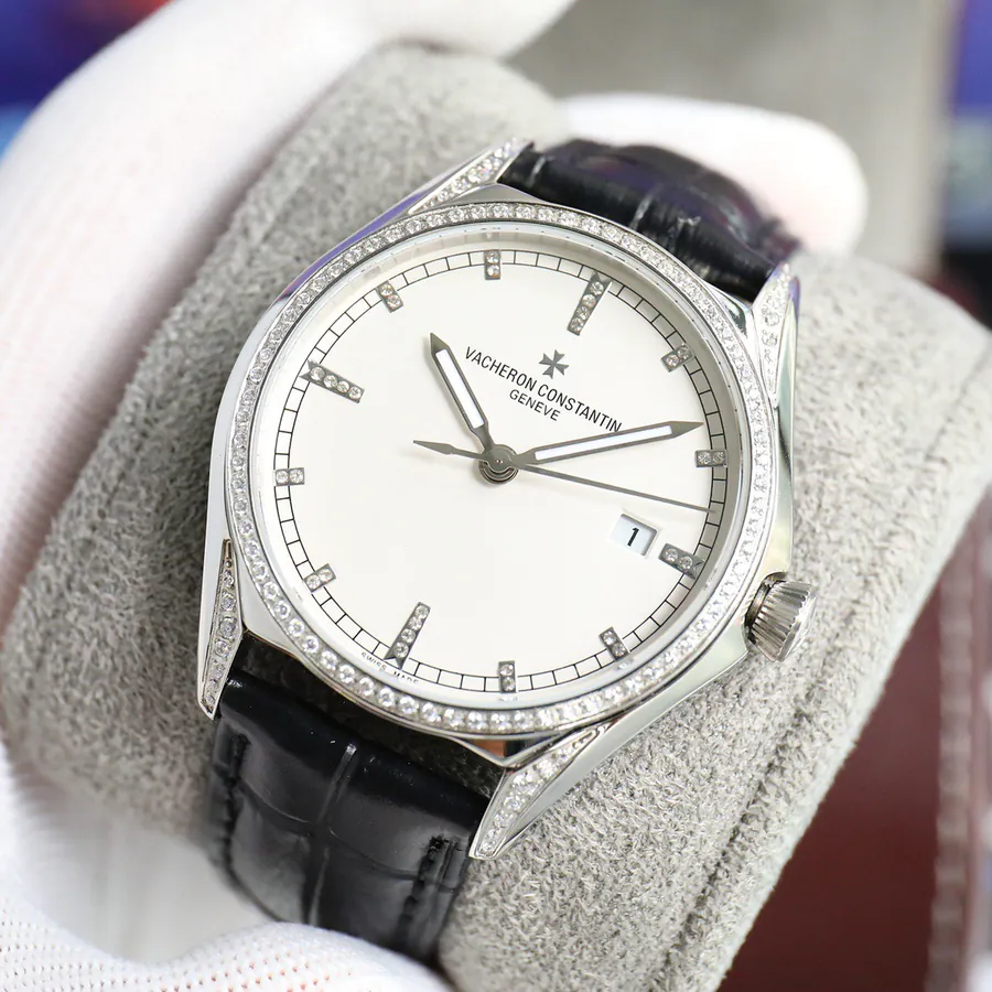 江诗丹顿 伍陆之型 40mm Men's Automatic Watch