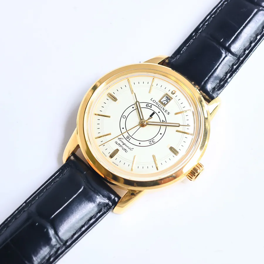 Longines Classic Series 40mm Watch with Vintage Design