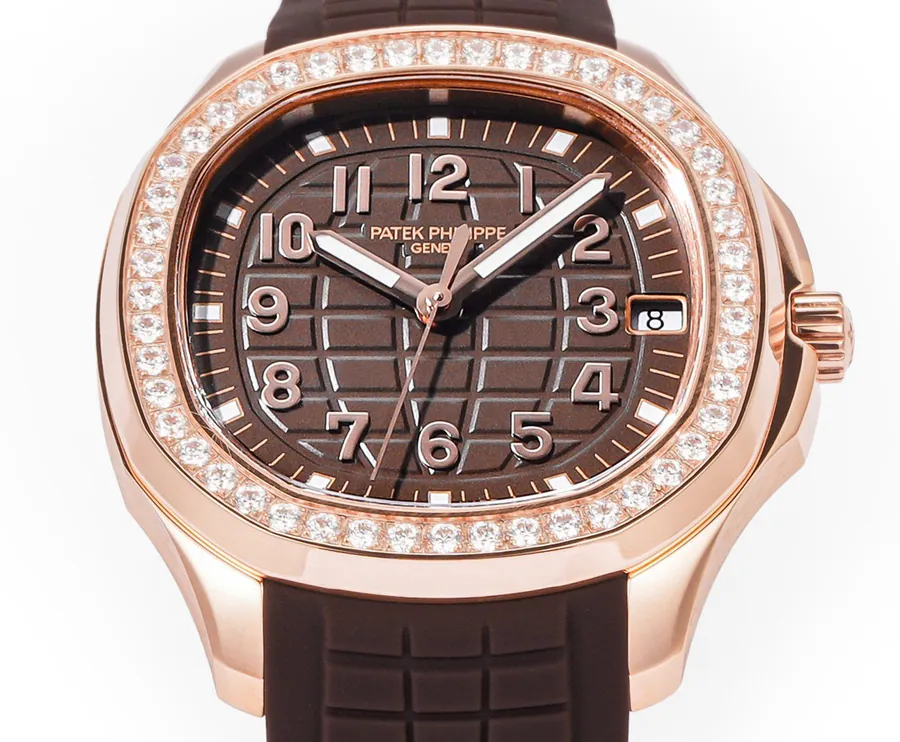 Patek Philippe Aquanaut Luce 5268R Modern Leisure Style Watch