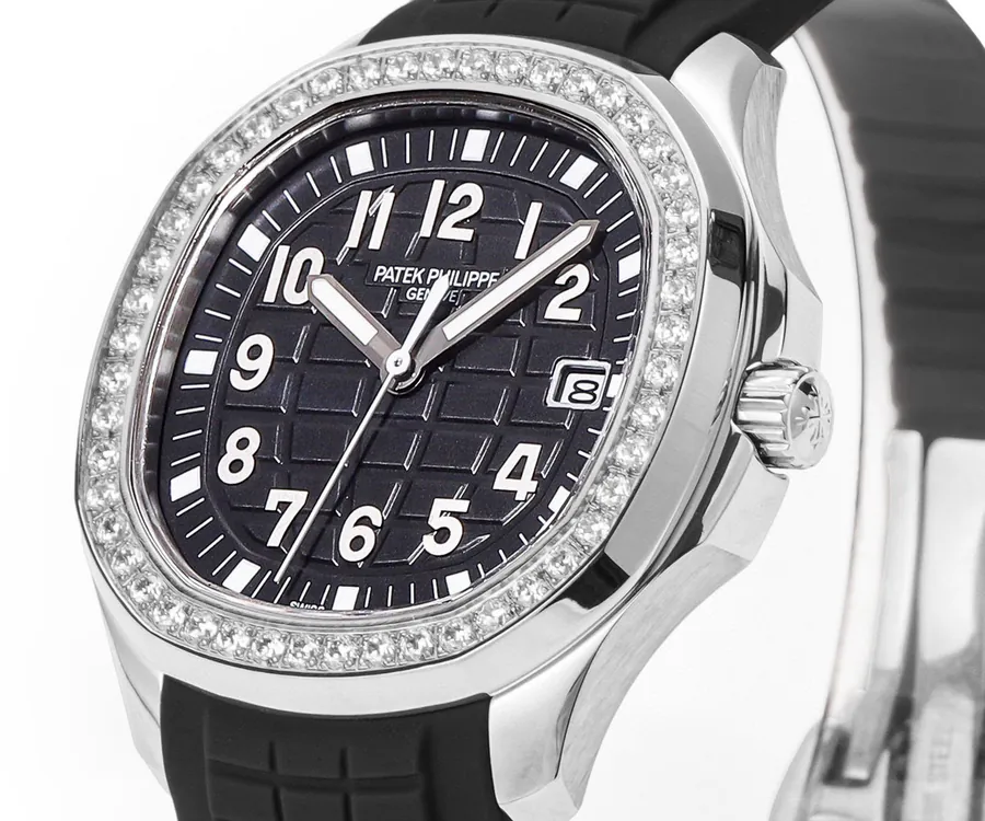 Patek Philippe Aquanaut Luce 5268R, Modern Casual Style Watch