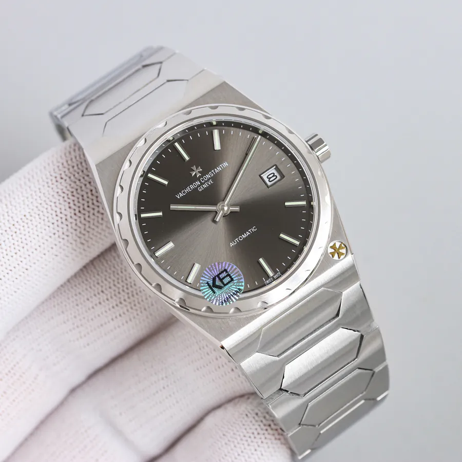 Historic Masterpieces Series Luxury Sports Watch by Jaeger LeCoultre