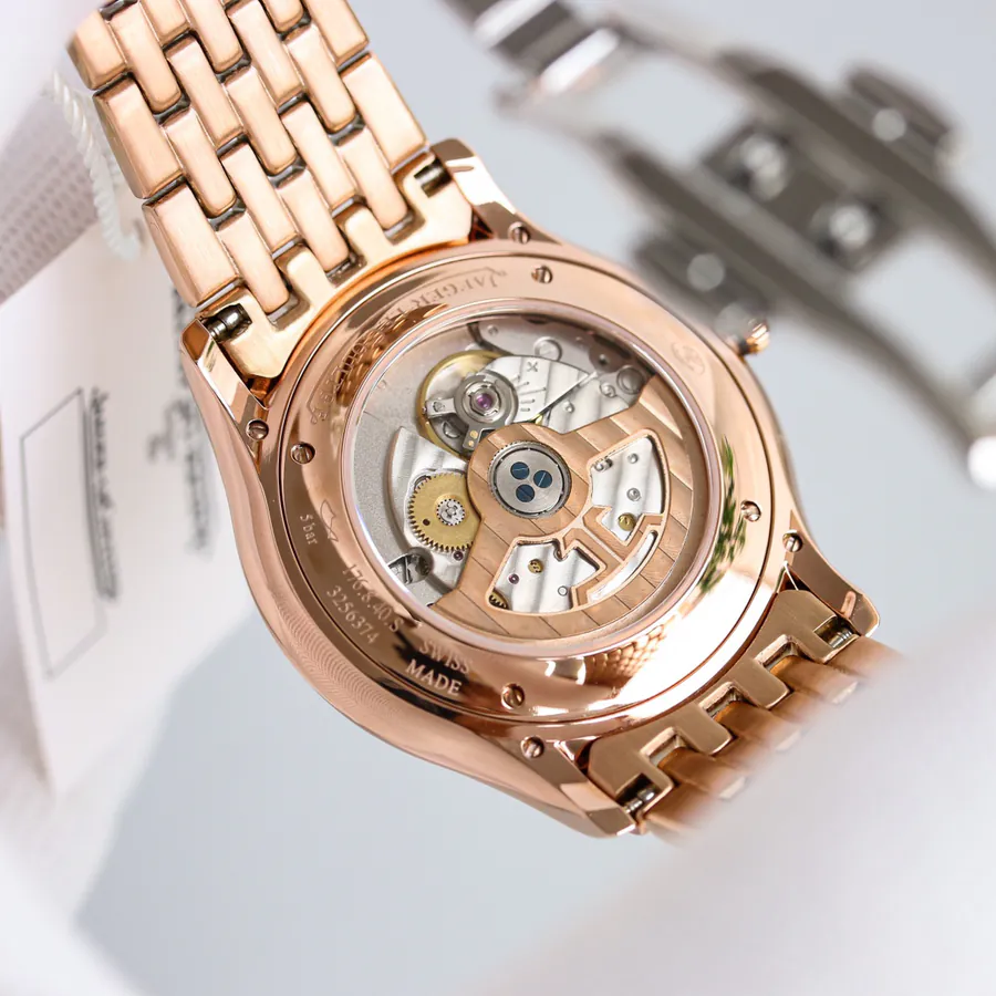 Jaeger LeCoultre Master Ultra Thin Watch