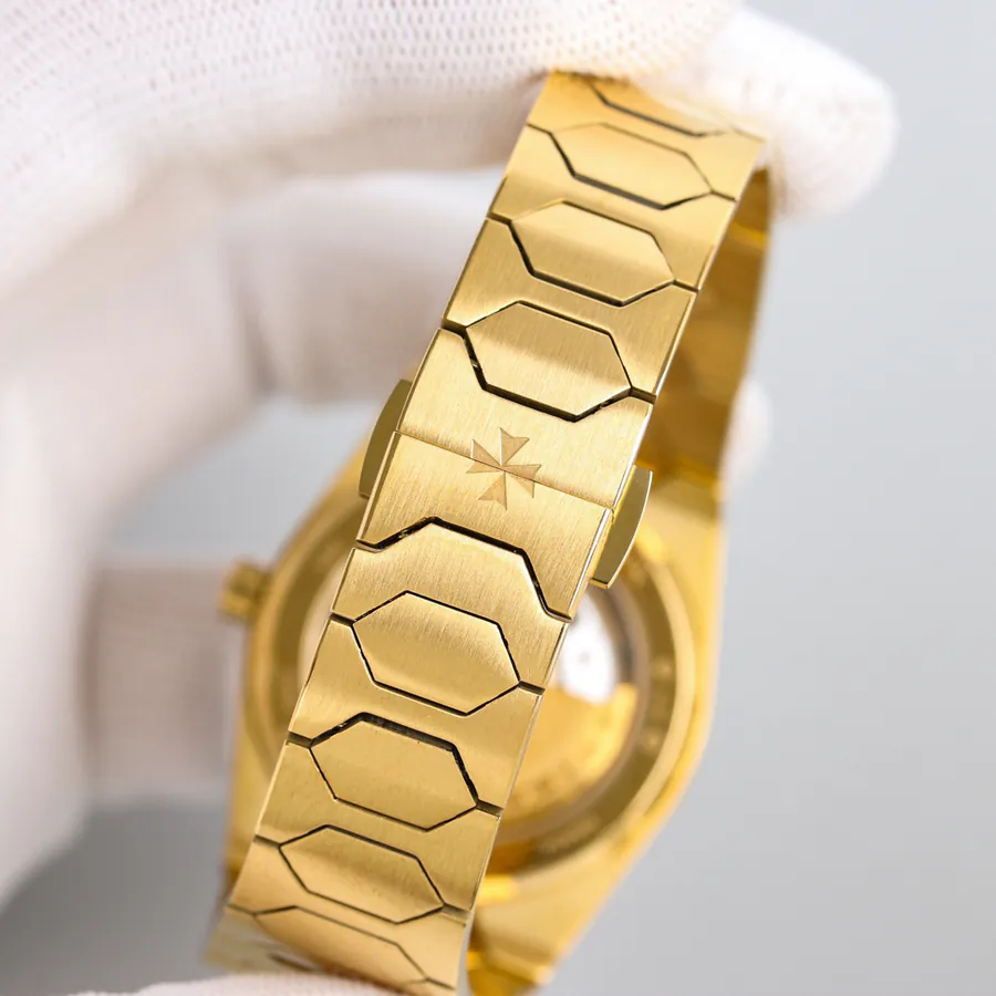 Historic Masterpieces Series Luxury Sports Watch by Jaeger LeCoultre