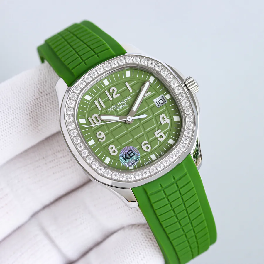 GR Patek Philippe Aquanaut Luce 5268 Modern Leisure Style Watch