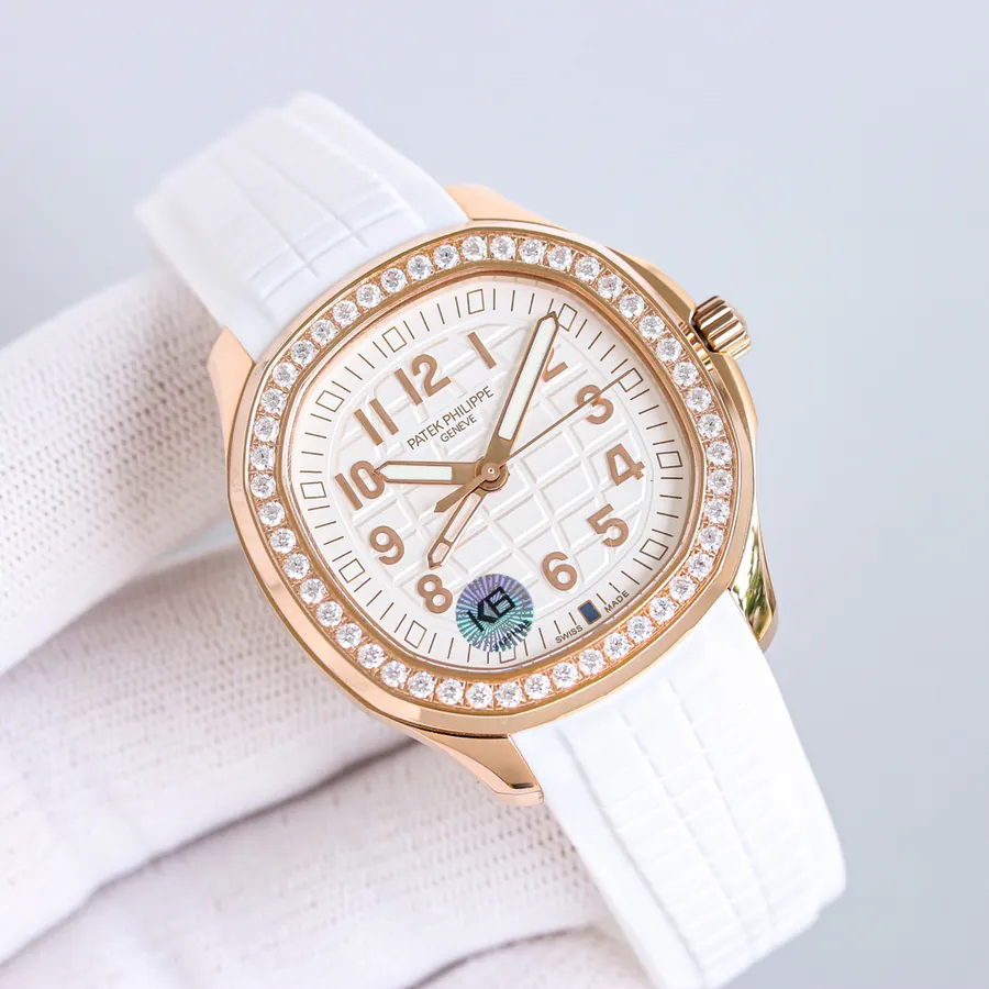 White Diamond 1500, Rose Diamond 1550 (New Clasp +50) Patek Philippe Aquanaut Luce5268