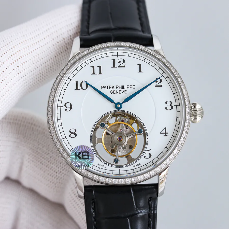 Patek Philippe Tourbillon: 3300