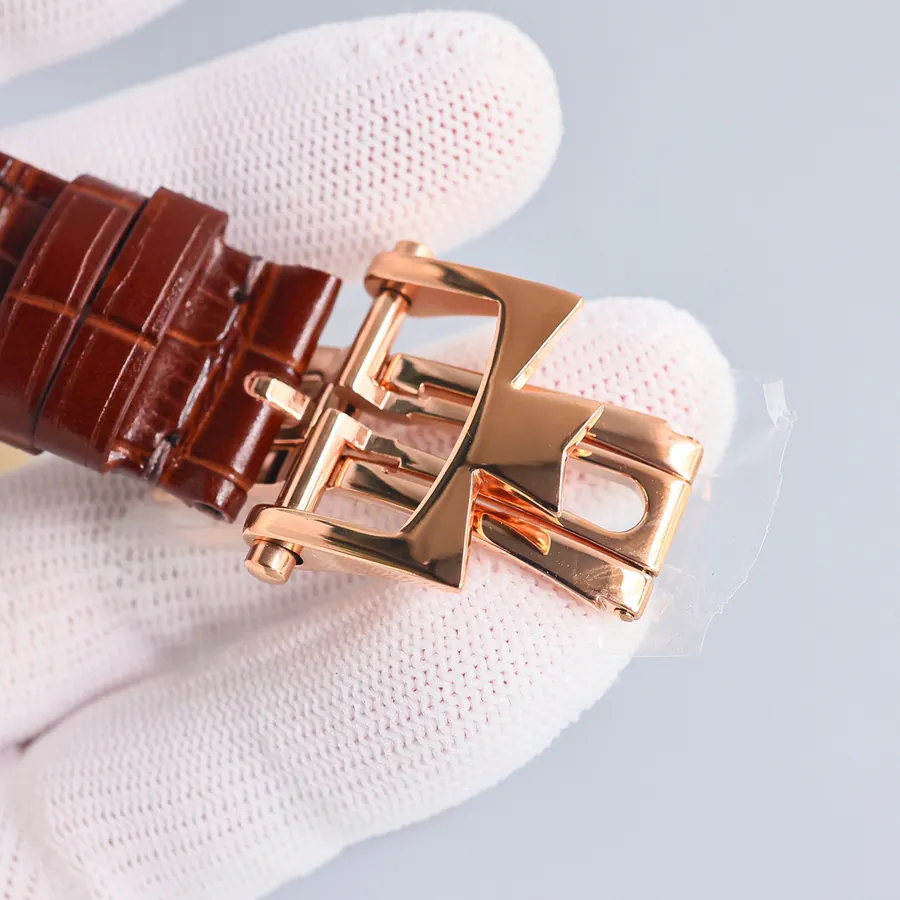 Jaeger LeCoultre 55 Series Luxury Watch with Exceptional Craftsmanship