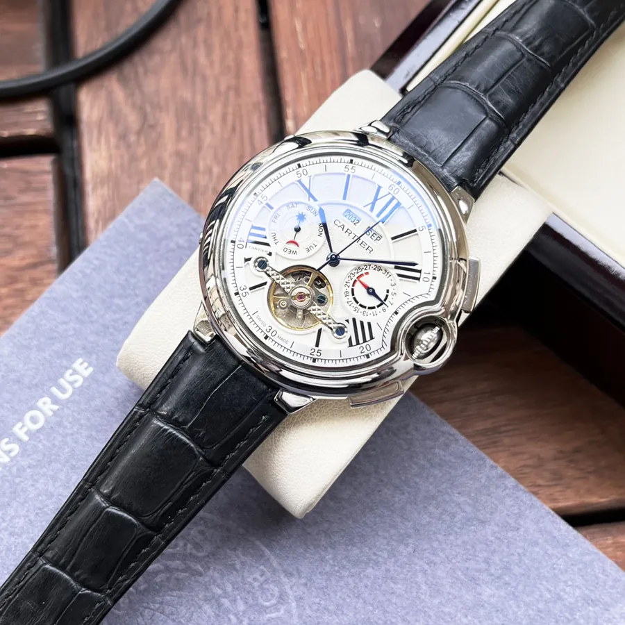 Cartier Men's Watch Classic and Elegant