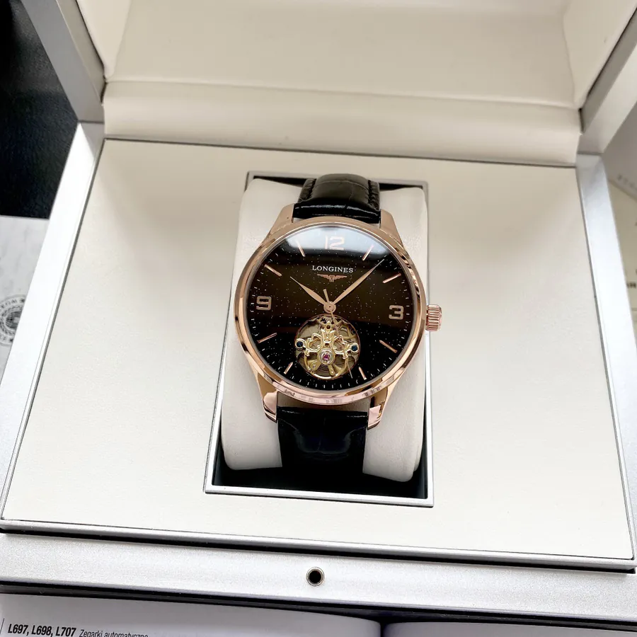 Longines Men's Watch Automatic Mechanical Movement, Grained Calfskin Strap, Elegant and Stylish
