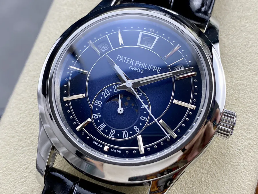 Patek Philippe Nautilus Multifunction Watch 5205G 013