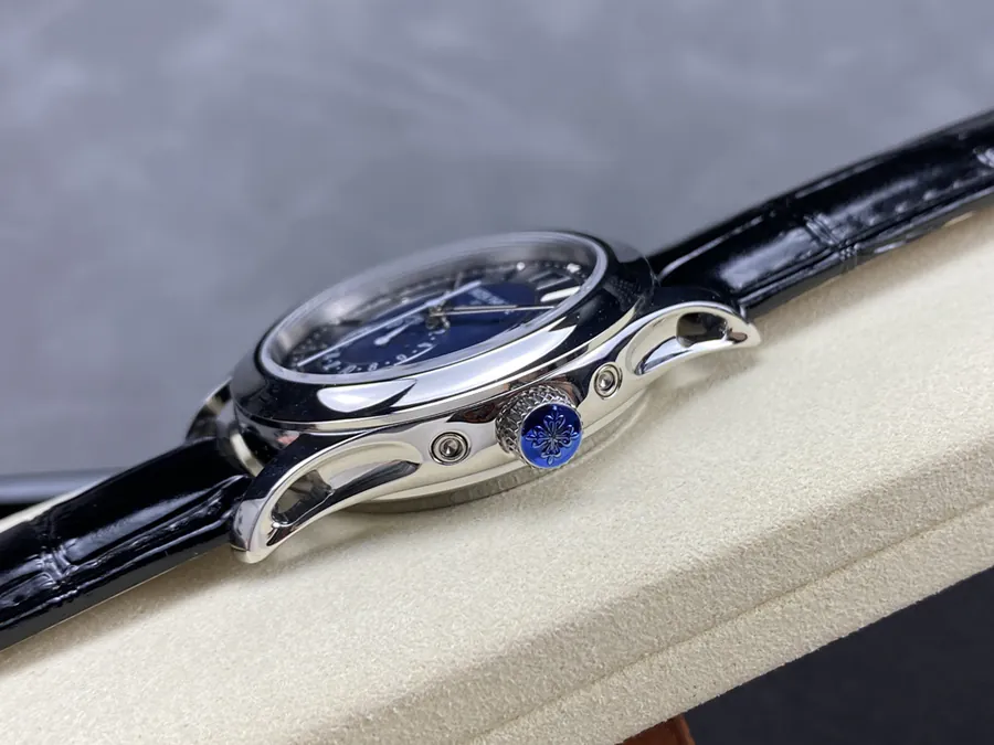 Patek Philippe Nautilus Multifunction Watch 5205G 013