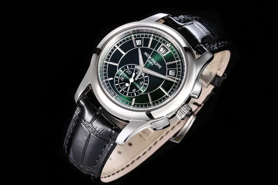 Patek Philippe Nautilus Complex Function Series 5905R 010