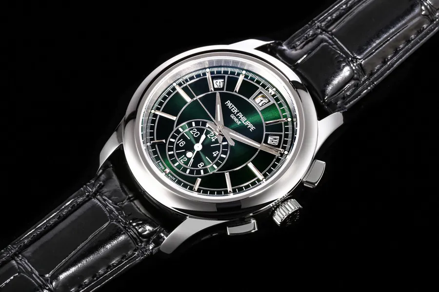 Patek Philippe Nautilus Complex Function Series 5905R 010