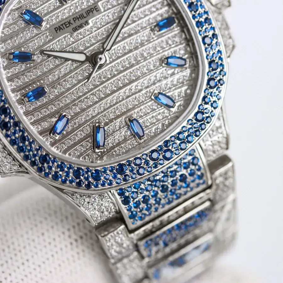 Patek Philippe Nautilus 7118 Starry Sky Ladies Watch