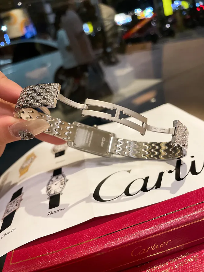 Tank Américaine Watch (Cartier American Tank Series) Small Size