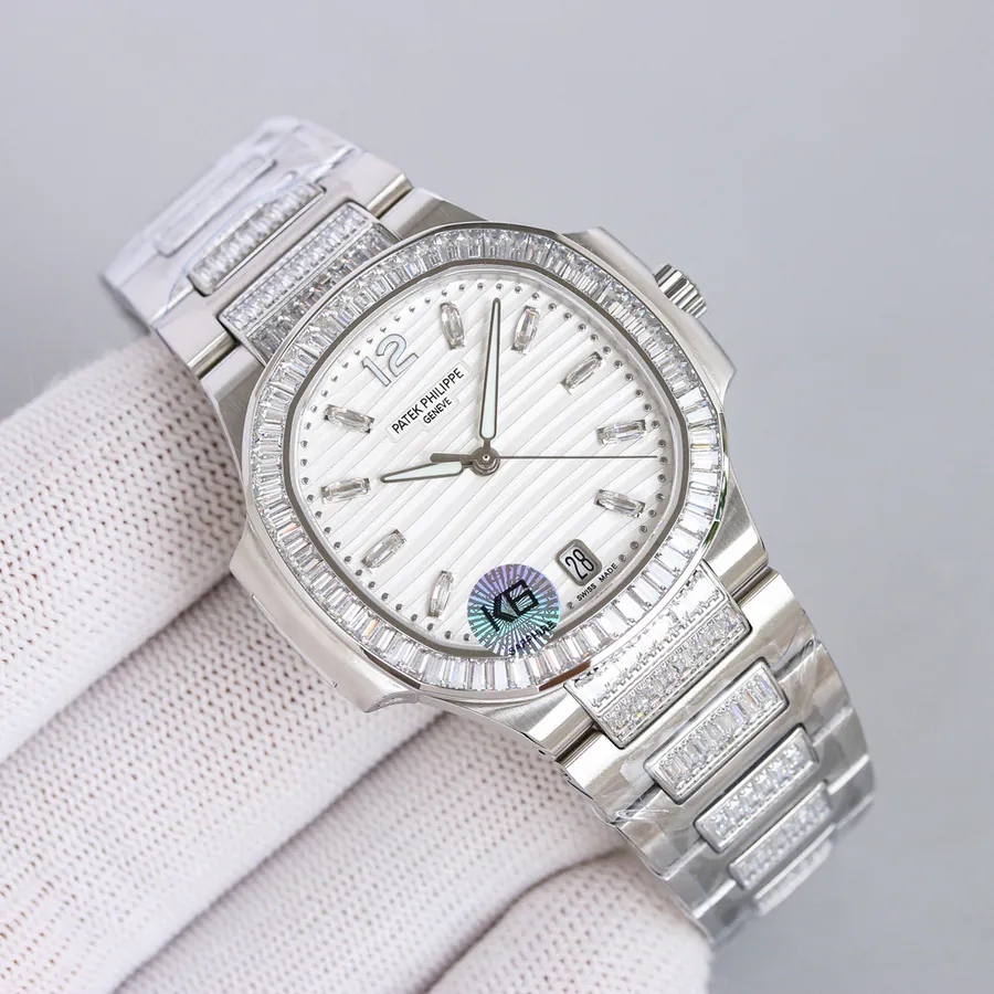 GR Patek Philippe 7014 Ladies Nautilus Watch