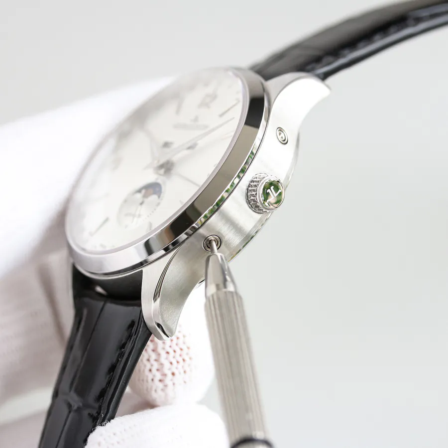 Jaeger LeCoultre Master Calendar 1558420 Watch