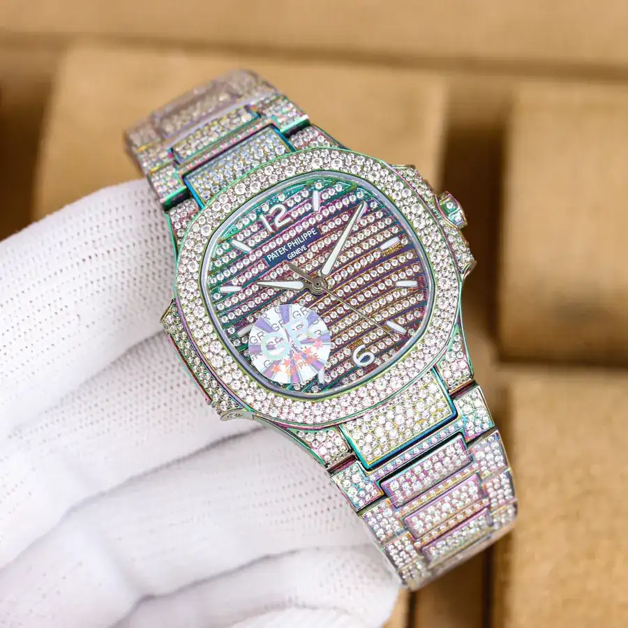Patek Philippe 7118 Ladies Nautilus Full Diamond Luxury Watch