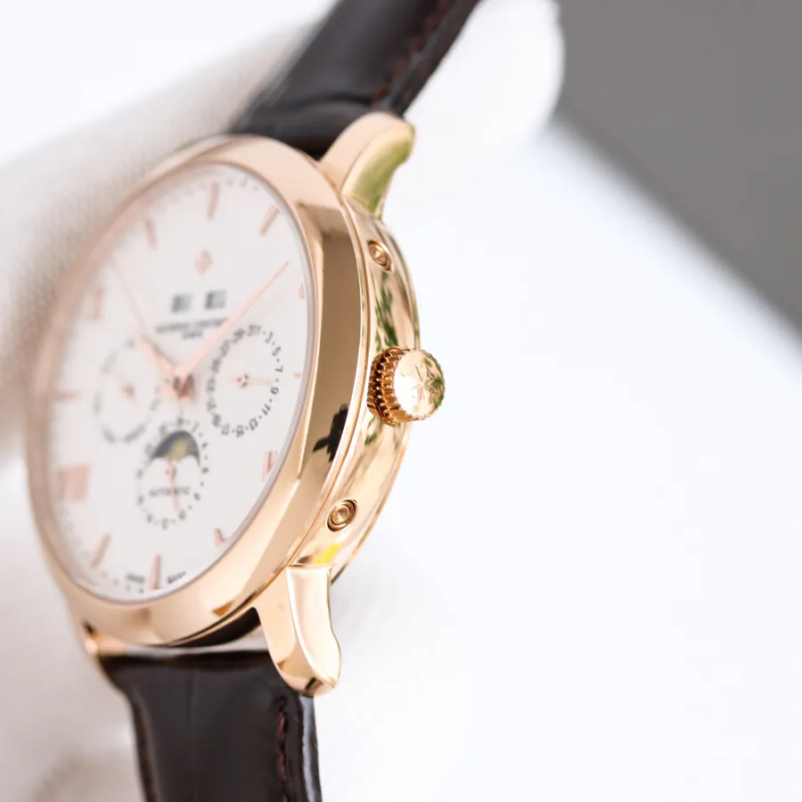 Vacheron Constantin Vintage Style Watch with Grained Calfskin Strap
