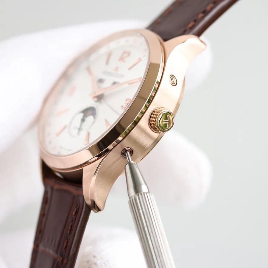 Jaeger LeCoultre Master Calendar 1558420 Series Watch