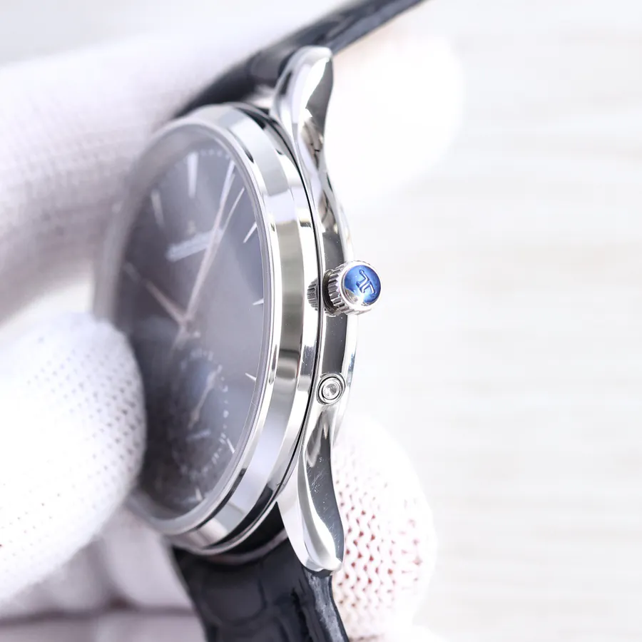 Jaeger LeCoultre Master Chronometer Men's Watch Q1368420