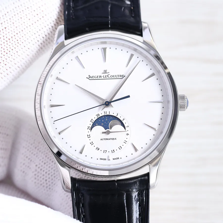 Jaeger LeCoultre Master Chronometer Men's Watch Q1368420