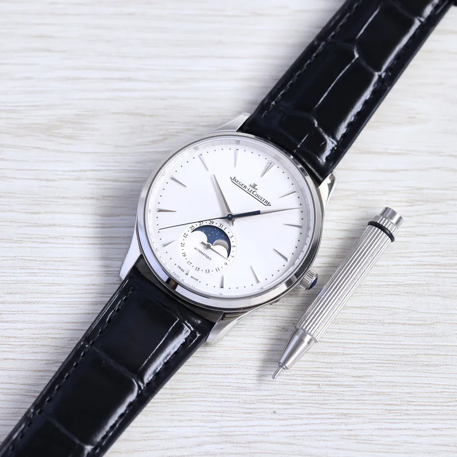 Jaeger LeCoultre Master Chronometer Men's Watch Q1368420