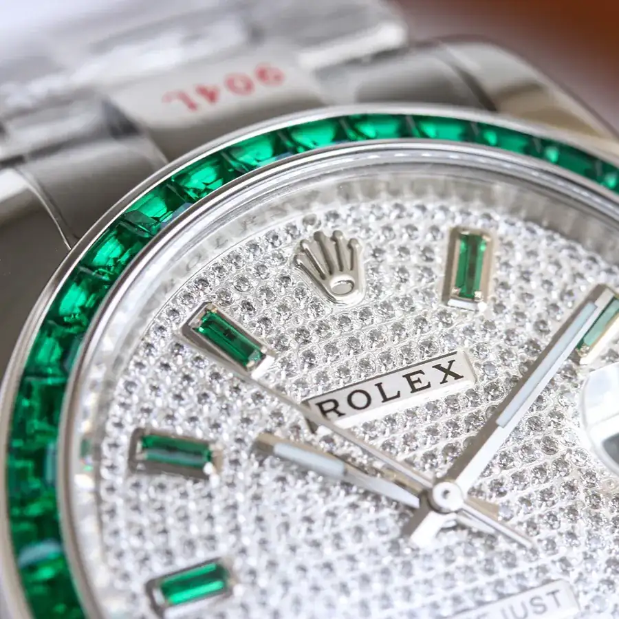 New Rolex Oyster Perl Datejust Watch with Green Diamond