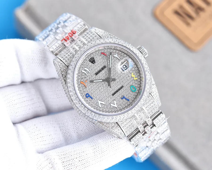 Luxury Rolex Watch with 2824 Automatic Movement and Grained Calfskin Strap