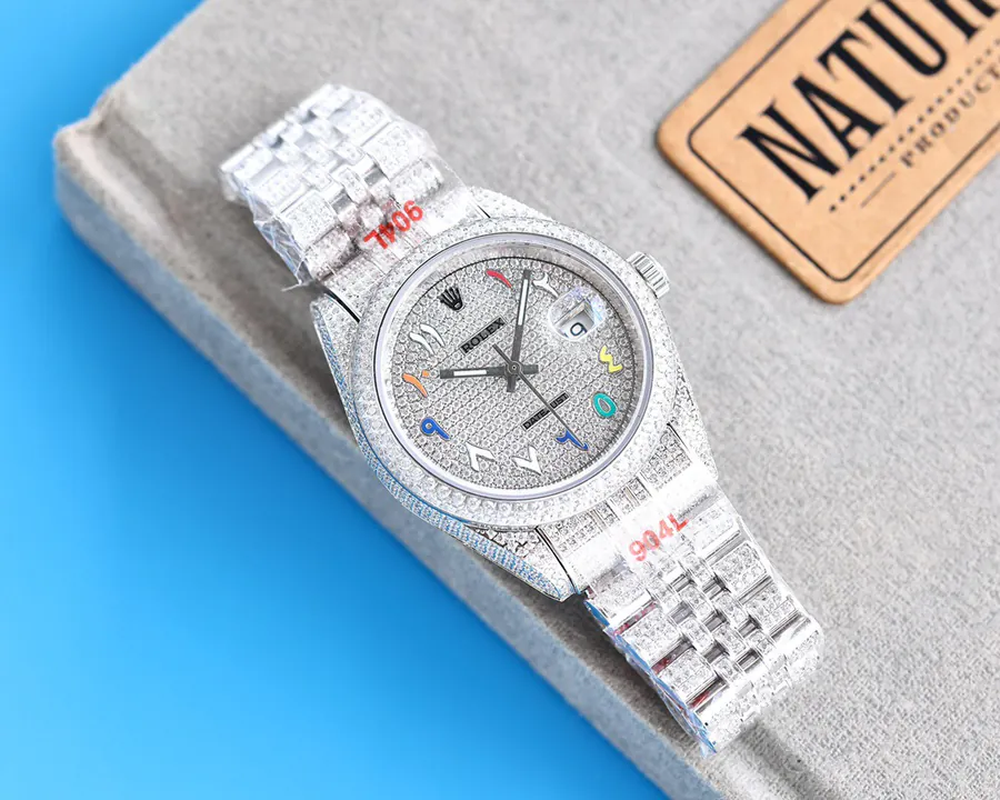 Luxury Rolex Watch with 2824 Automatic Movement and Grained Calfskin Strap