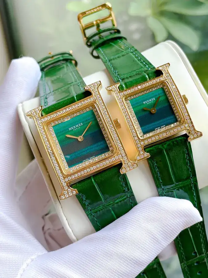 Hermes New Emerald Peacock Green Starry Sky Feel Armani Gray Watch