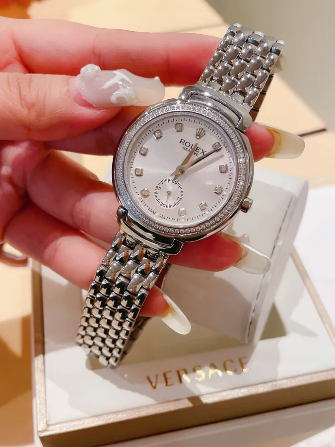 Rolex Cellini 6623 Series Watch Perfect for Asian Wrist Proportions