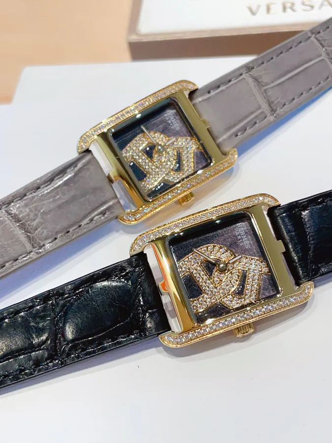 Hermès HEURE H Square Watch with Handcrafted Details