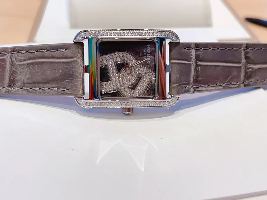 Hermès HEURE H Square Watch with Handcrafted Design