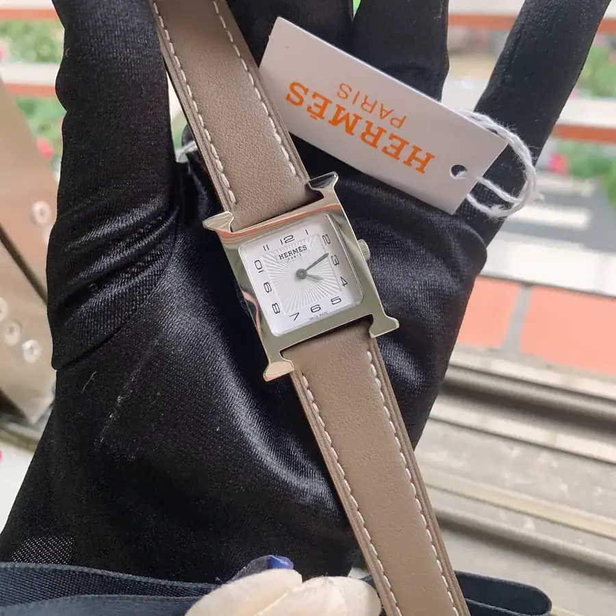 Heure H Watch Leather Strap with Logo, Medium Size