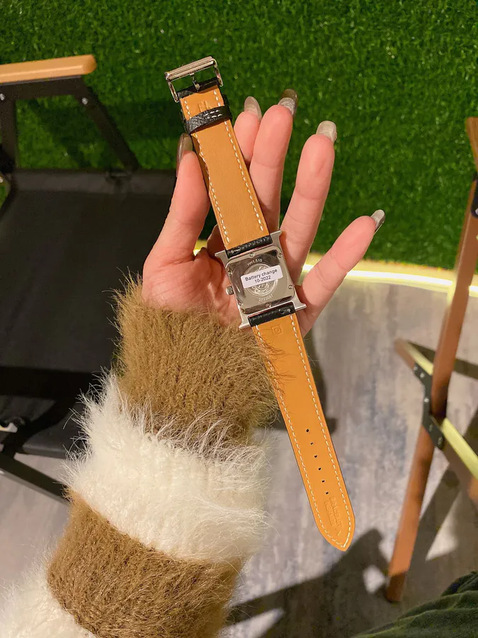 Hermès HEURE H Series Classic H Shape Watch