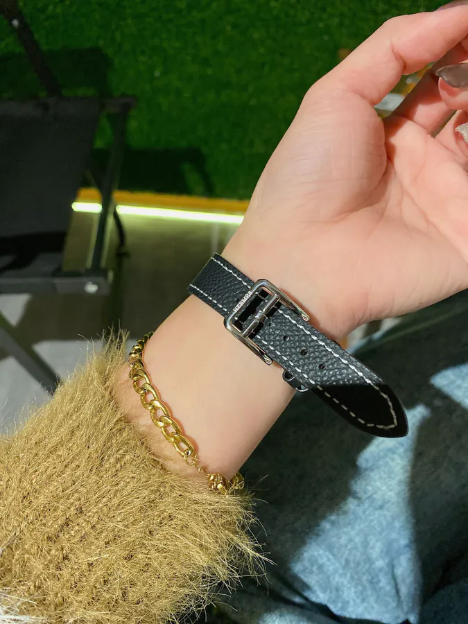 Hermès HEURE H Series Classic H Shape Watch