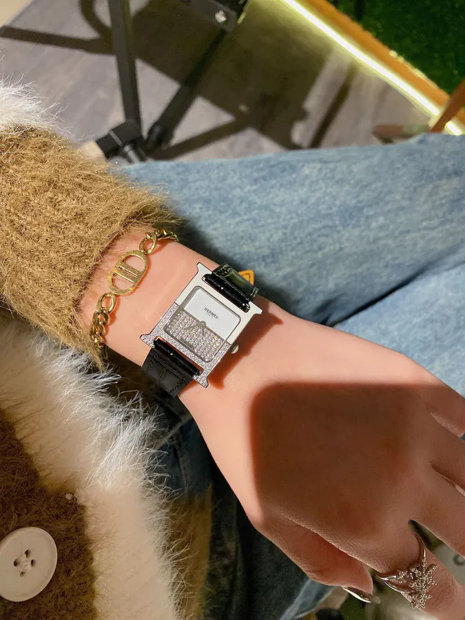 Hermès HEURE H Series Classic H Shape Watch