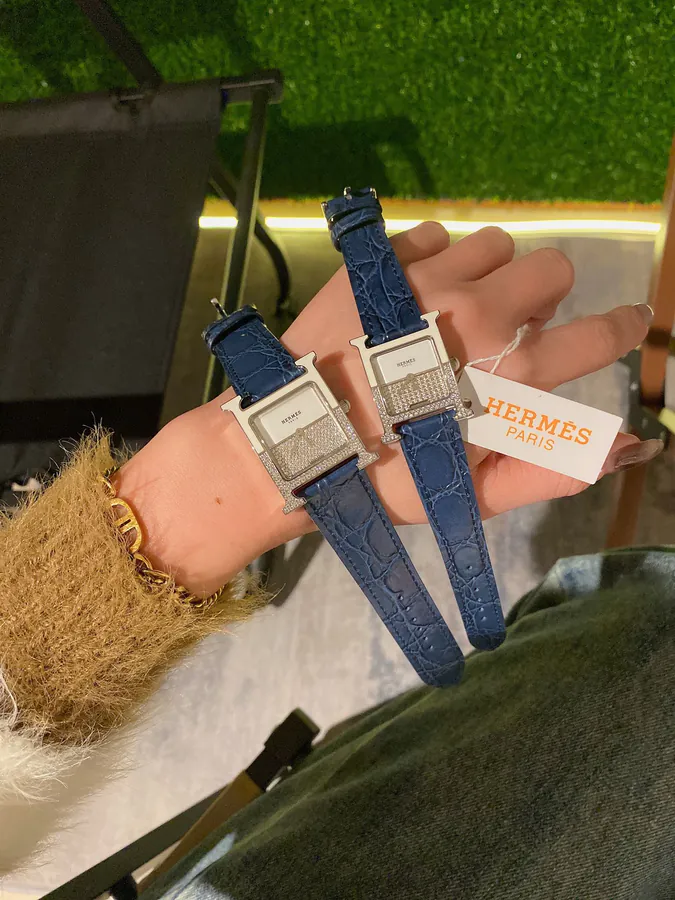 Hermès HEURE H Series Classic H Shape Watch