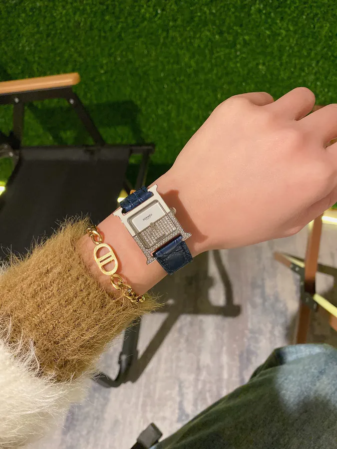 Hermès HEURE H Series Classic H Shape Watch