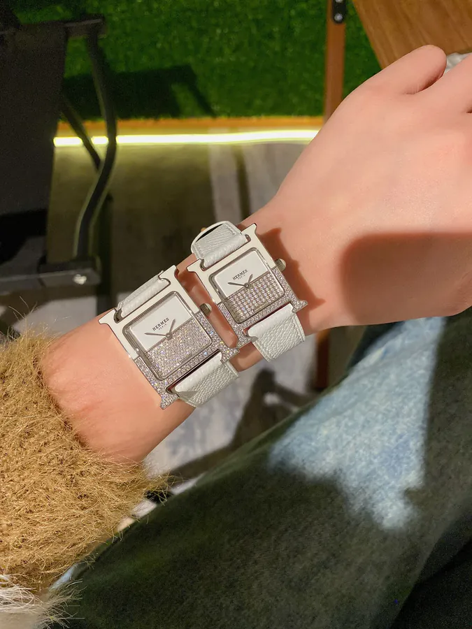 Hermès HEURE H Series Classic H Shape Watch