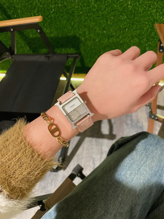 Hermès HEURE H Series Classic H Shape Watch