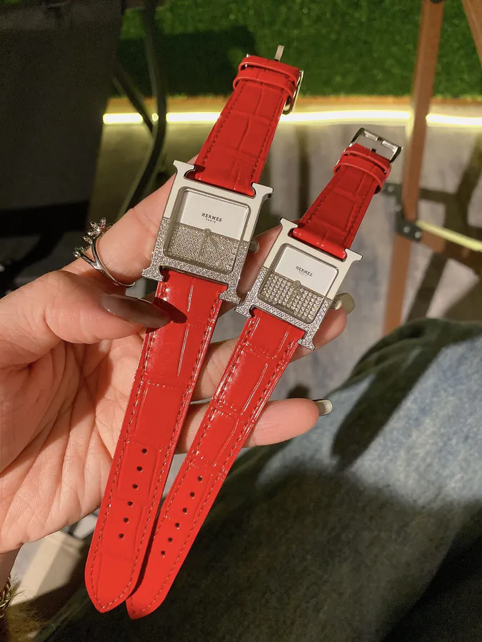 Hermès HEURE H Series Classic H Shape Watch