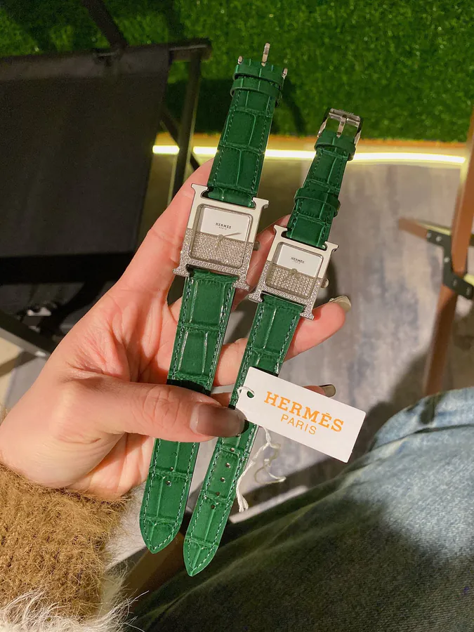 Hermès HEURE H Series Classic H Shape Watch